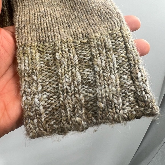 Woolrich 100% lambswool sweater cardigan size M - Picture 6 of 9